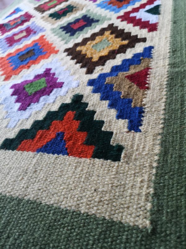 Buy Beautiful Palestinian Woolen Rugs