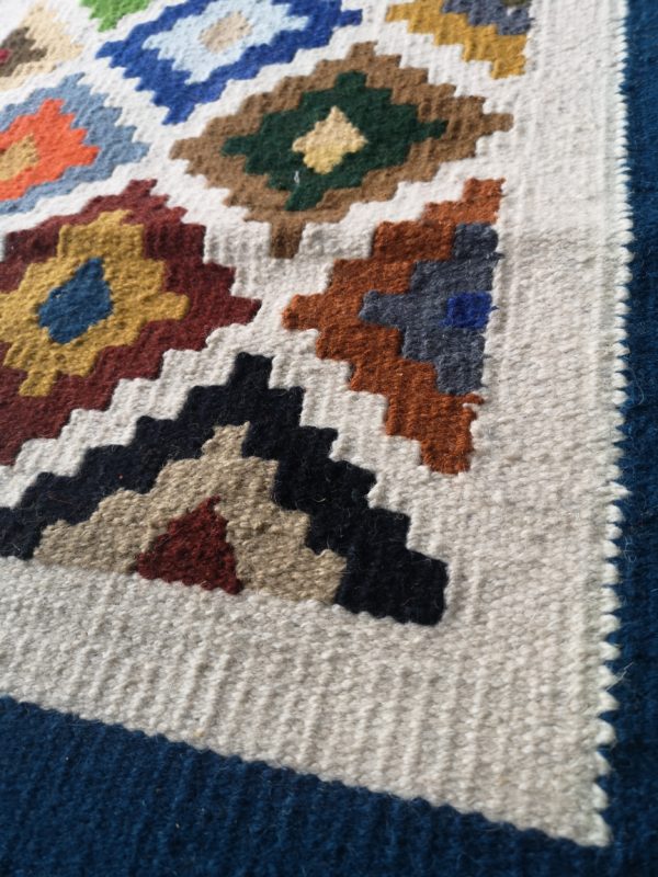 Buy Beautiful Palestinian Woolen Rugs