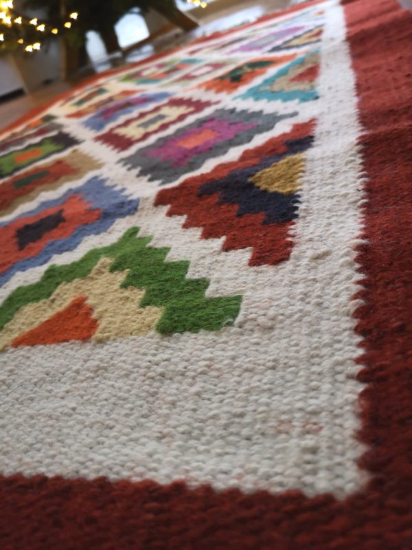 Buy Beautiful Palestinian Woolen Rugs